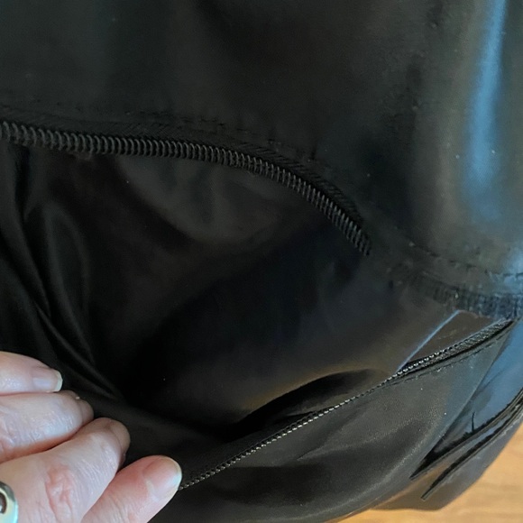 Kenneth Cole Reaction Backpack - Picture 8 of 11